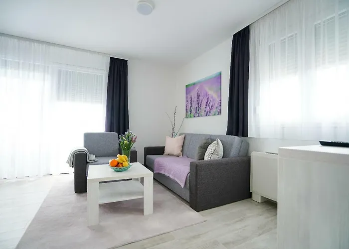 Zupan شقة Sukošan